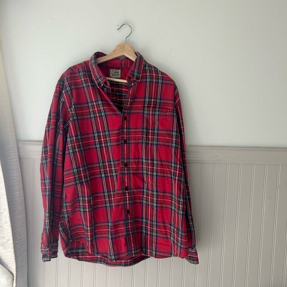 Vintage L.L. Bean Mens Large Red Plaid Cotton Button Down Shirt